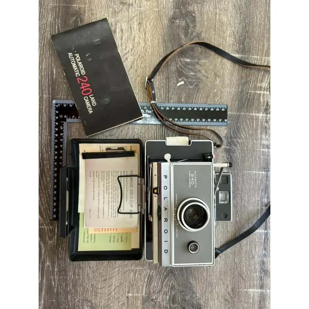 Polaroid 250 land